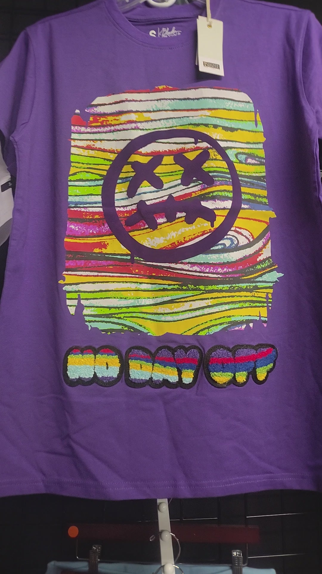 Graphic no days off tee