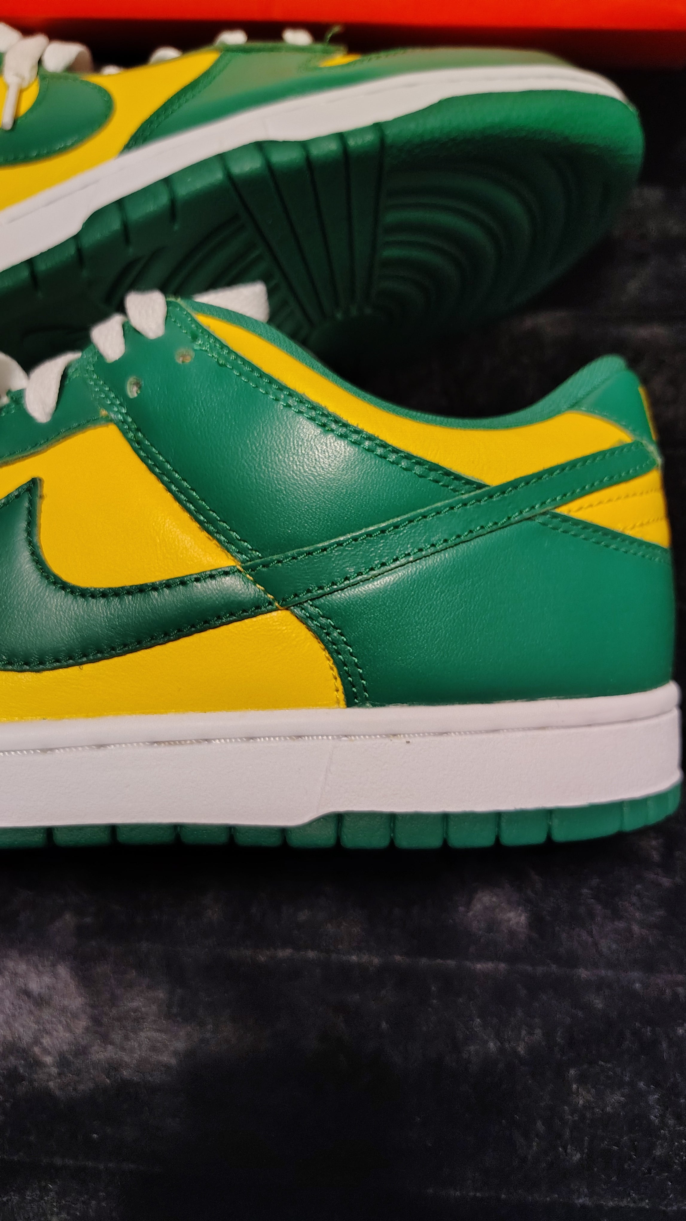 Nike Dunks Brazil