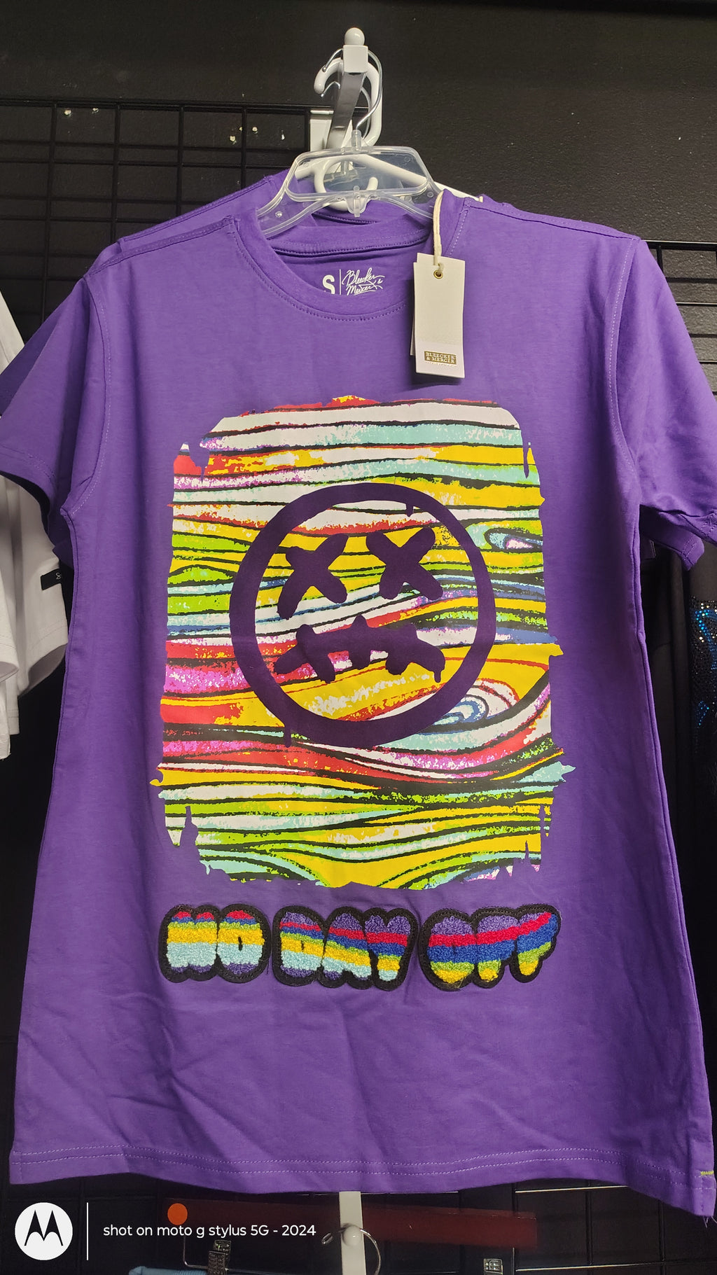 Graphic no days off tee