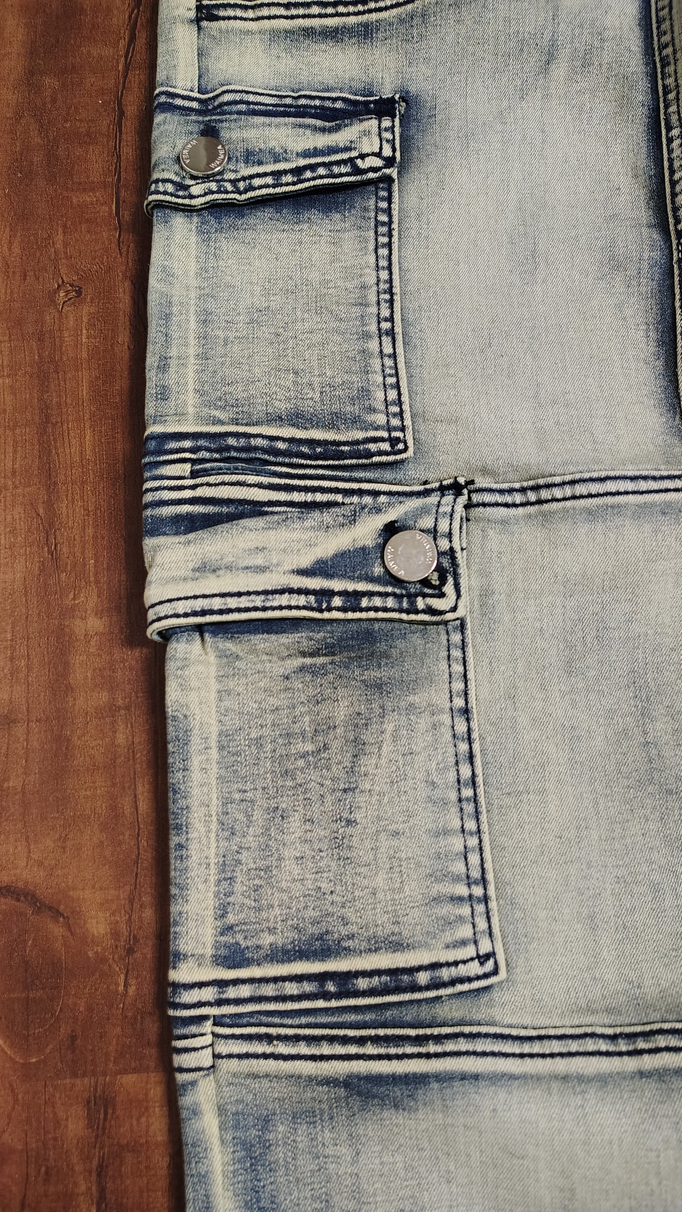 light stone wash jeans ( Men)