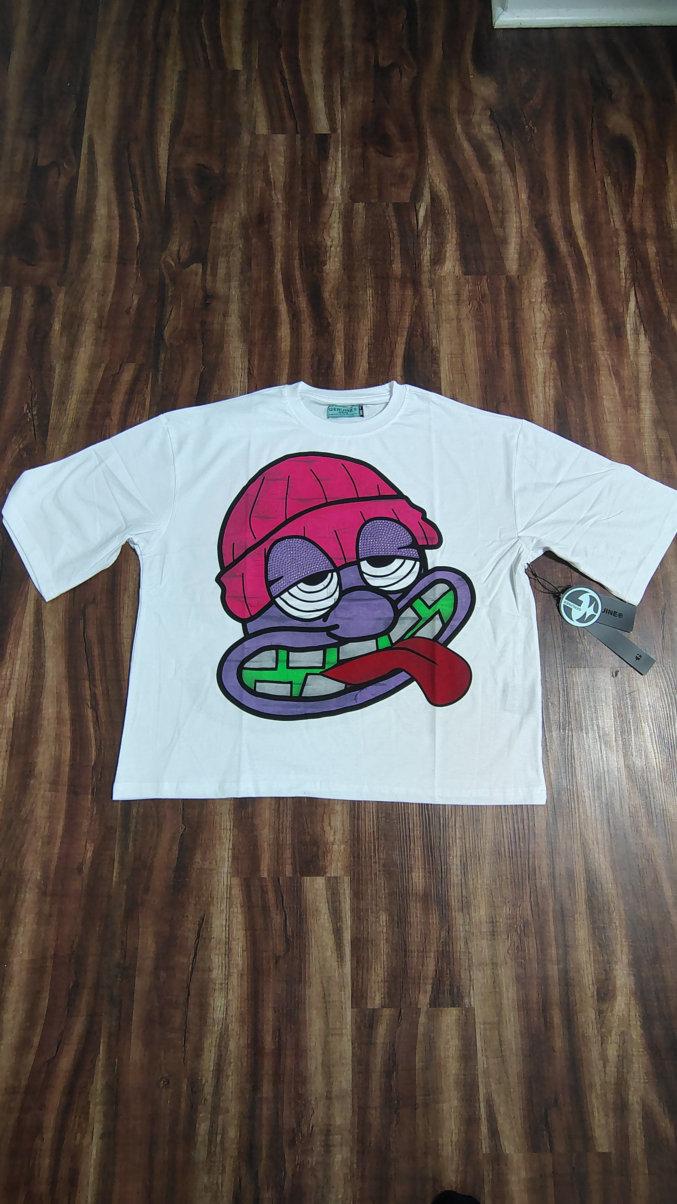 Men Crop faded graphic shirt