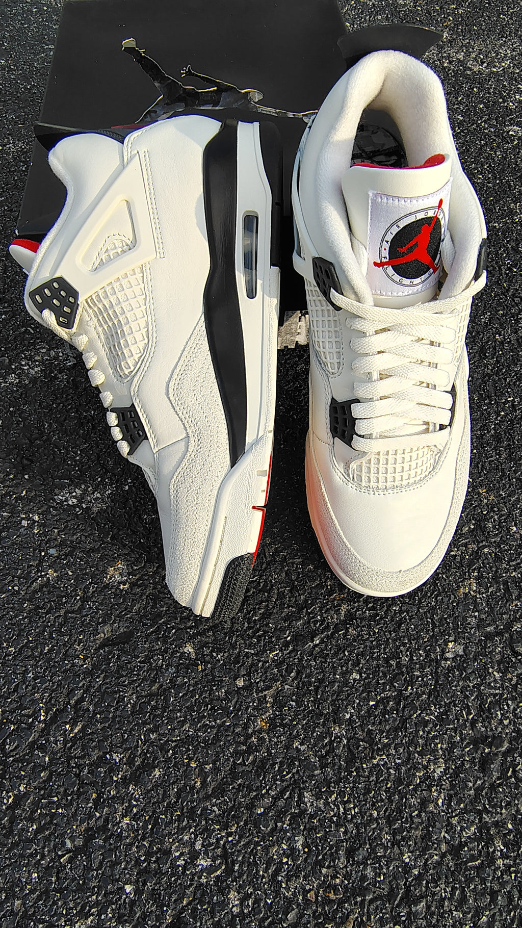 Jordan Retro 4 flight club