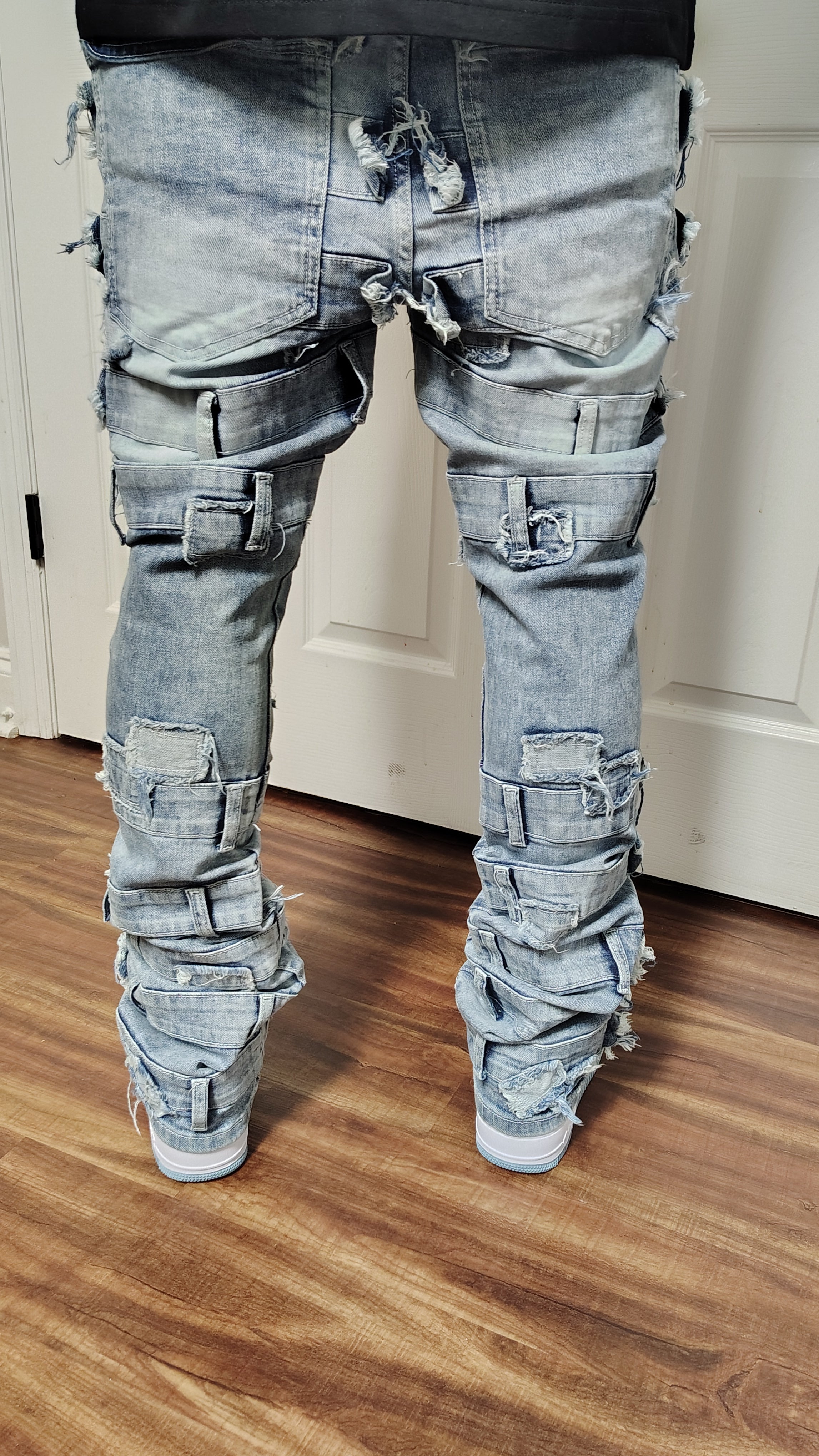 Stacked fitted jeans