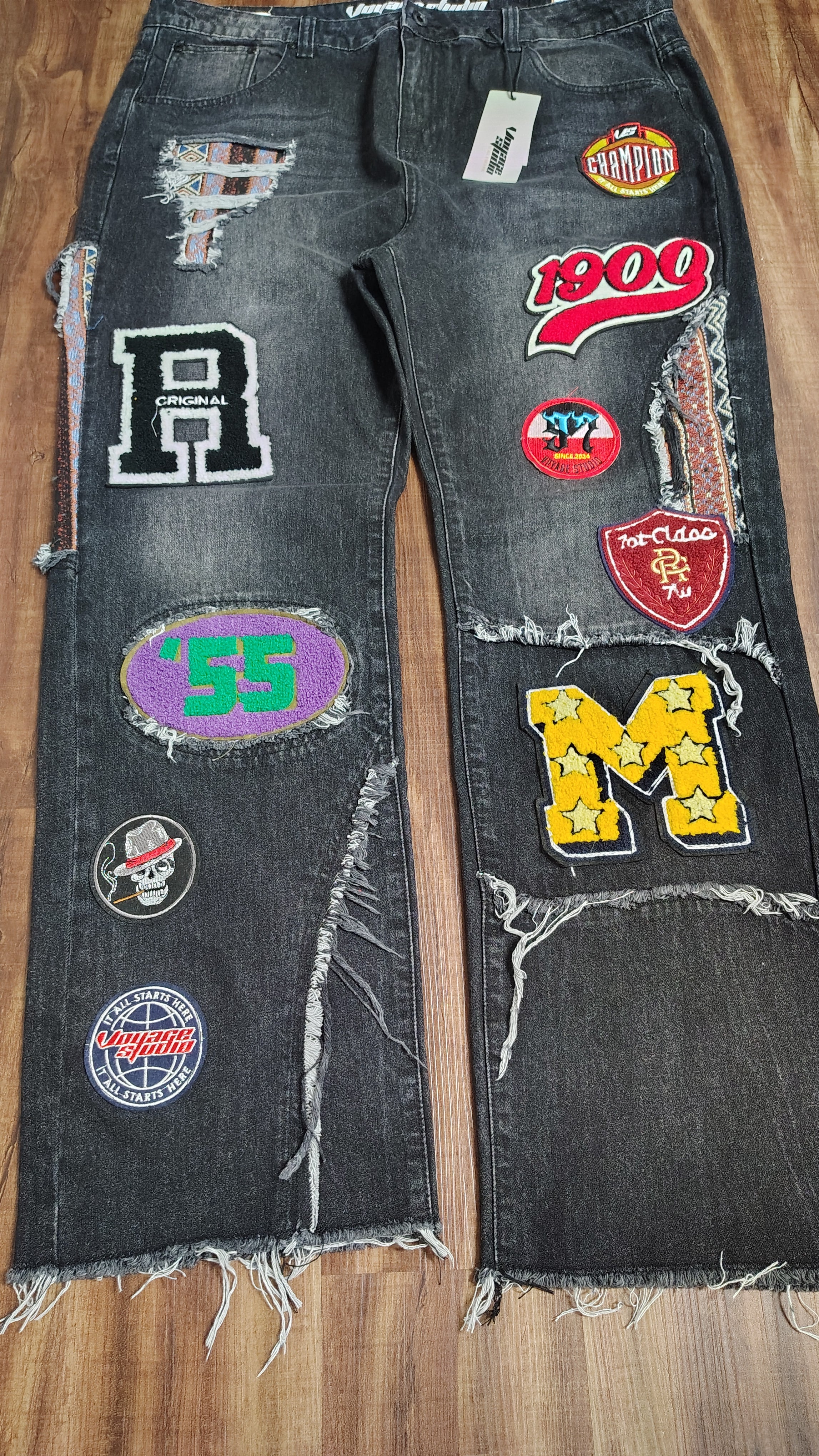 Men voyage studio jeans