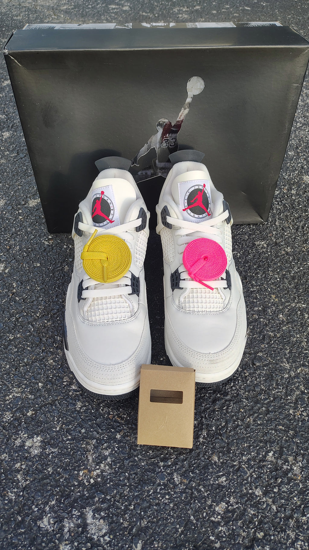 Jordan Retro 4 flight club