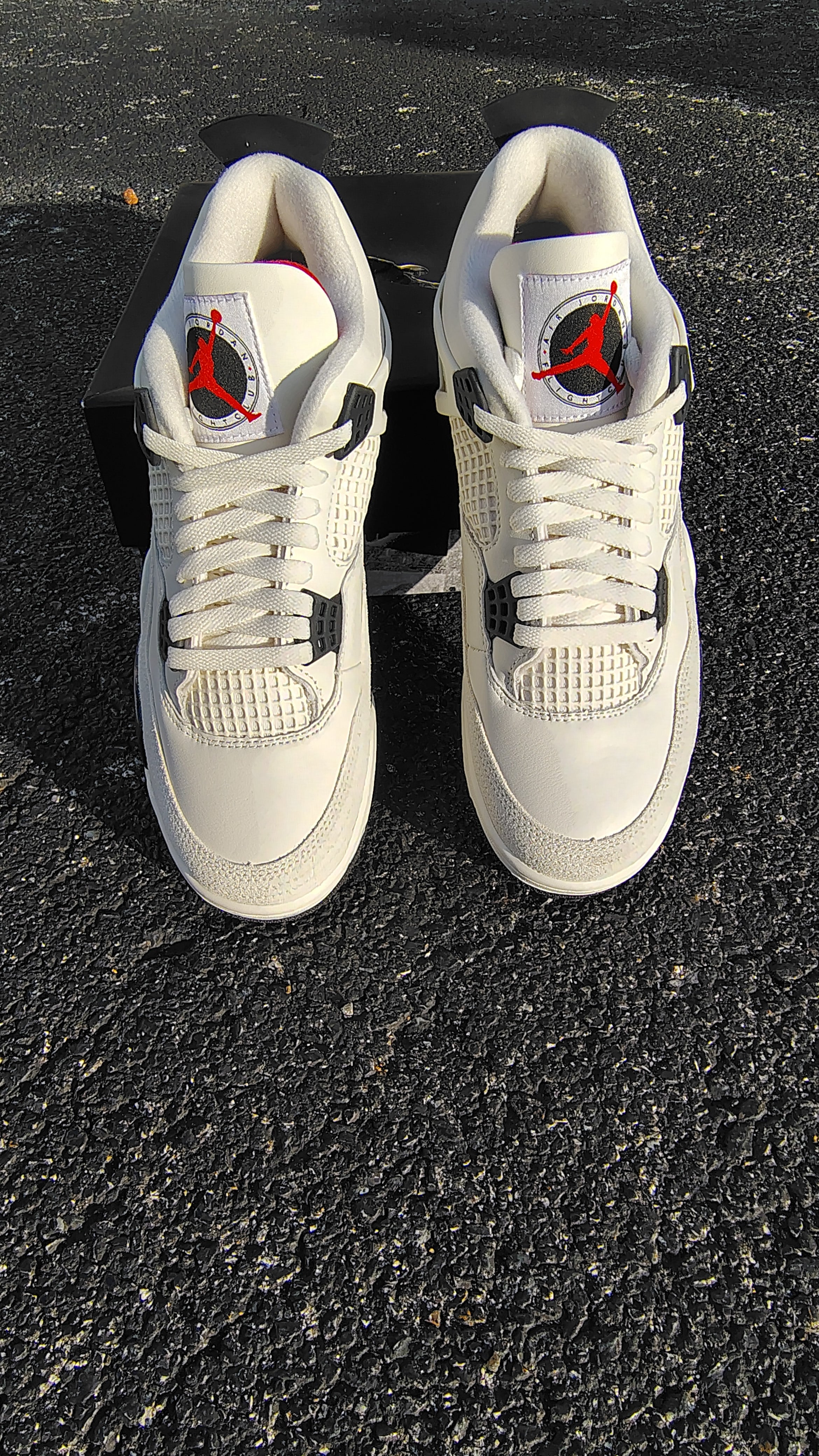 Jordan Retro 4 flight club