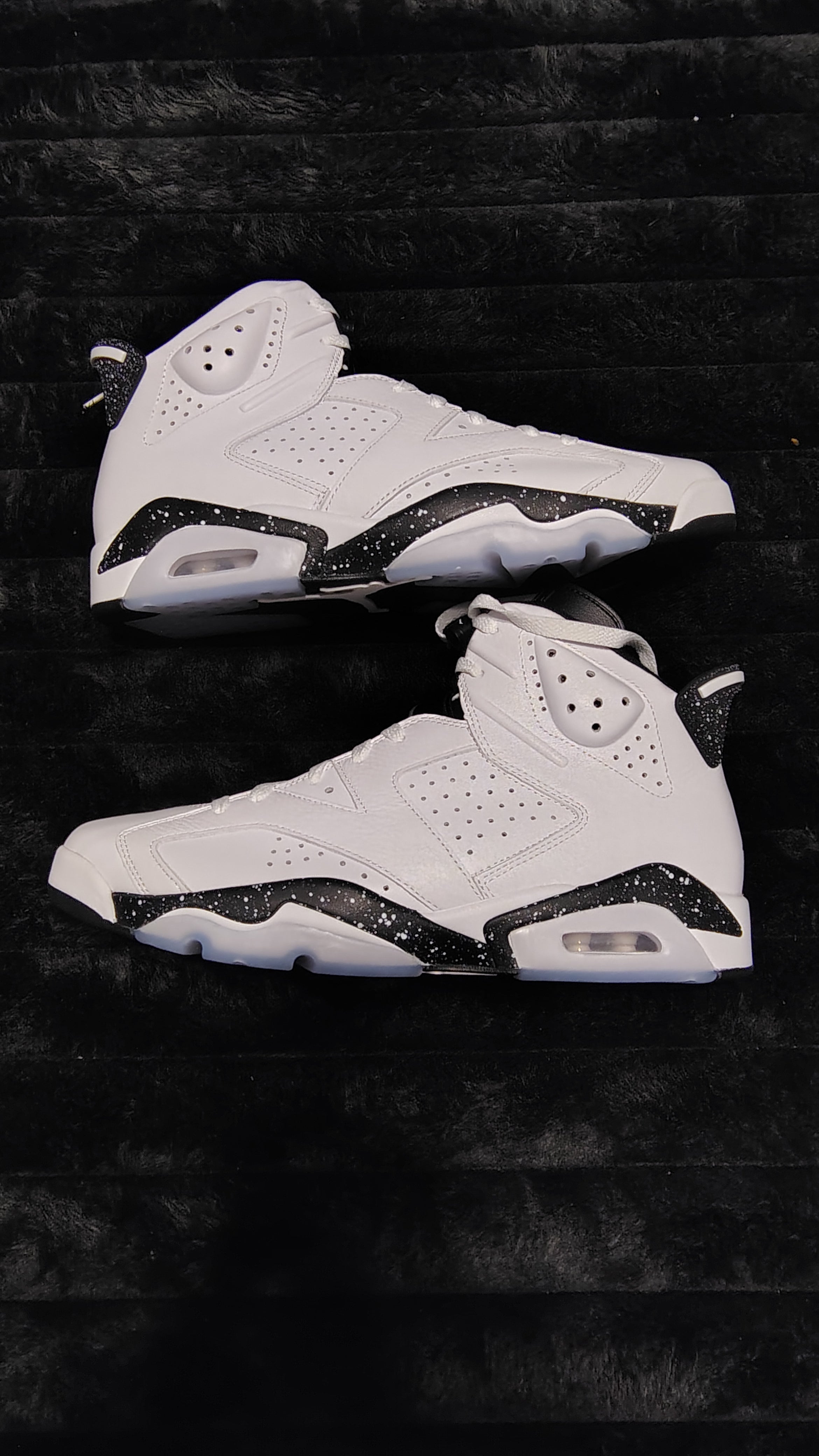 Jordan Retro 6 Oreo
