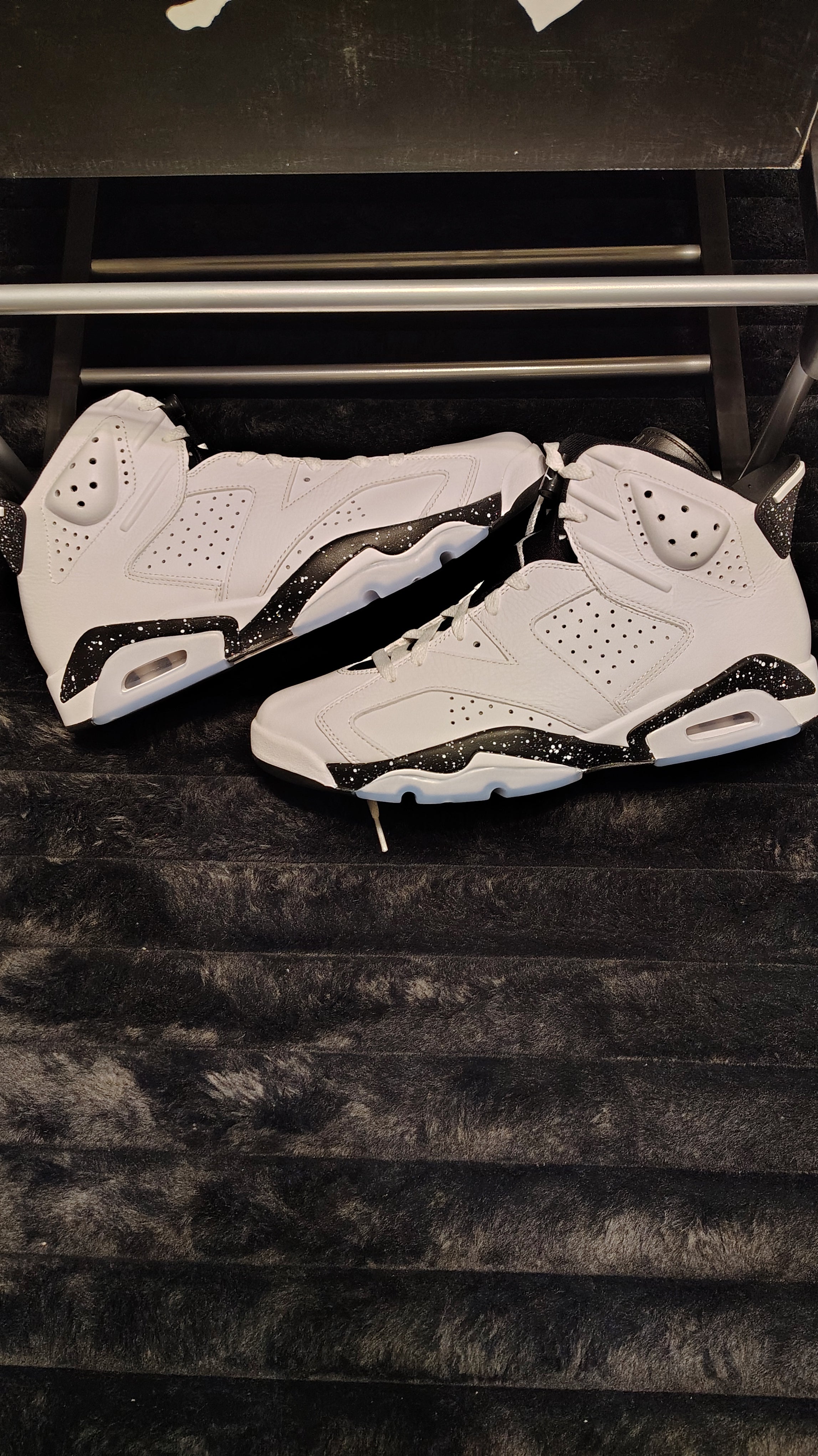 Jordan Retro 6 Oreo